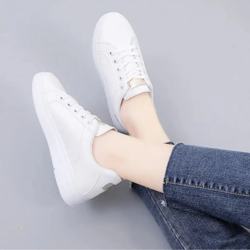 Tênis Branco Casual Feminino Ortopédico - Maisa - Compre hoje com 43% de desconto